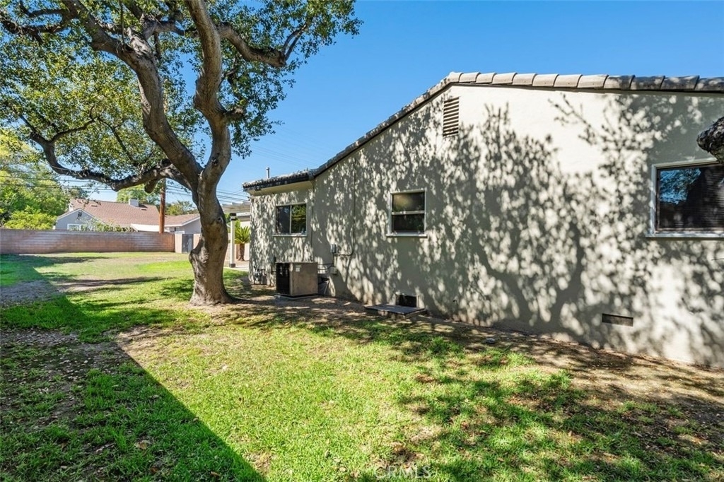 1141 Oakwood Drive - Photo 32