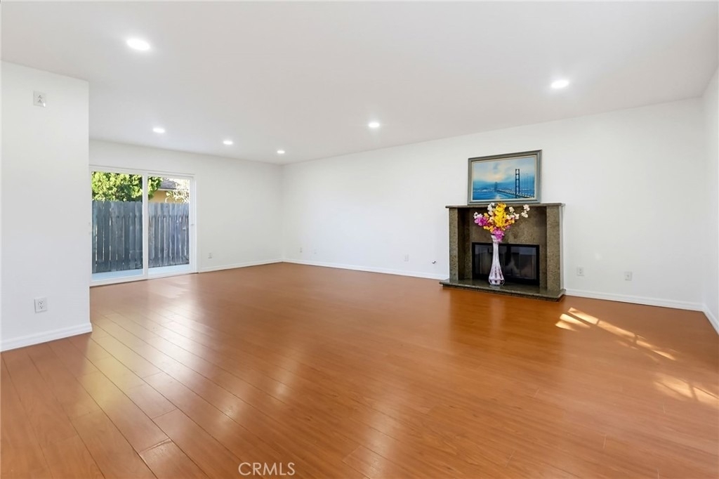 5312 Bartlett - Photo 6