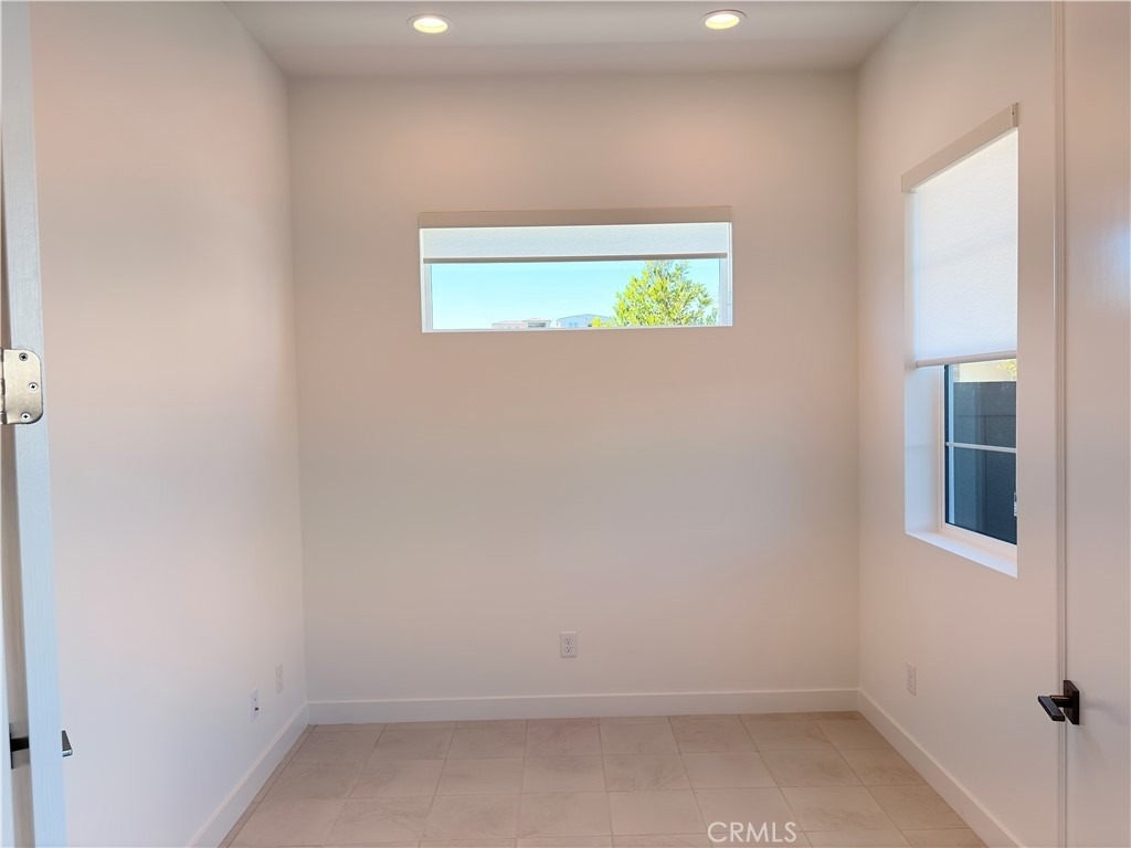 348 Plume Way - Photo 11