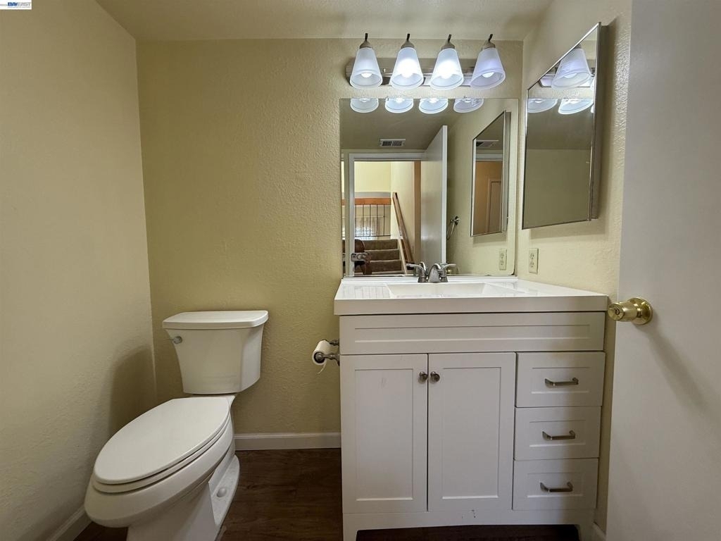 3934 Scamman Ct - Photo 10