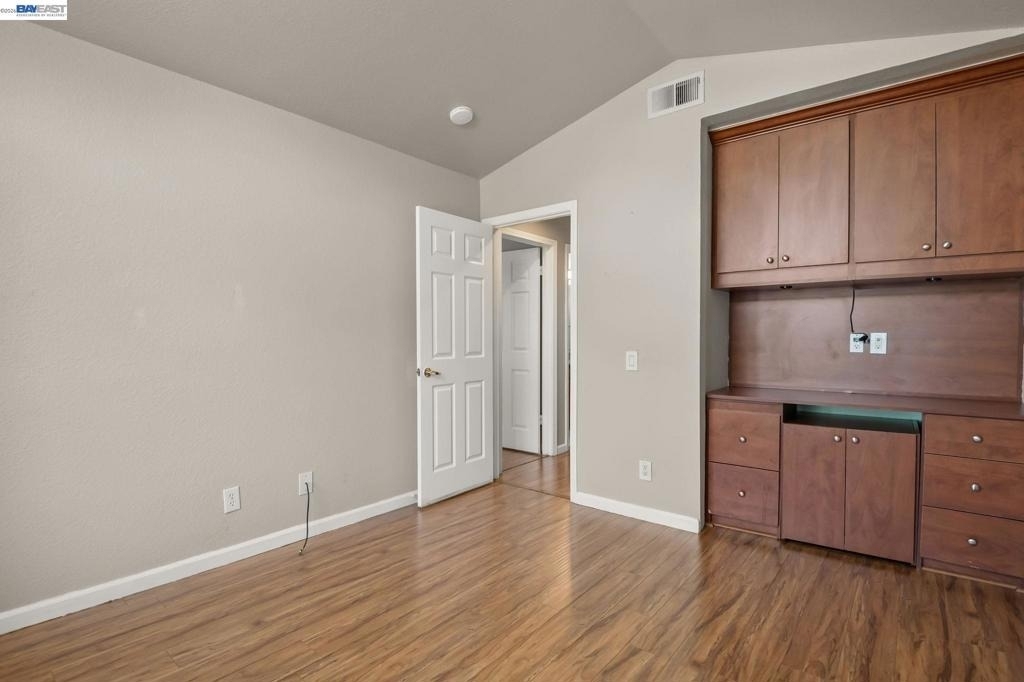 5438 Quebec Cmn - Photo 22