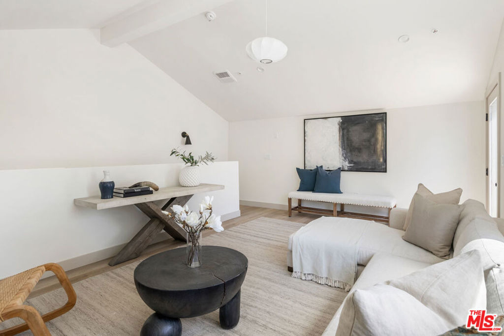 172 S Avenue 58 - Photo 13