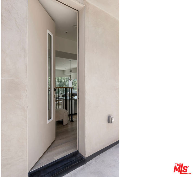 172 S Avenue 58 - Photo 1