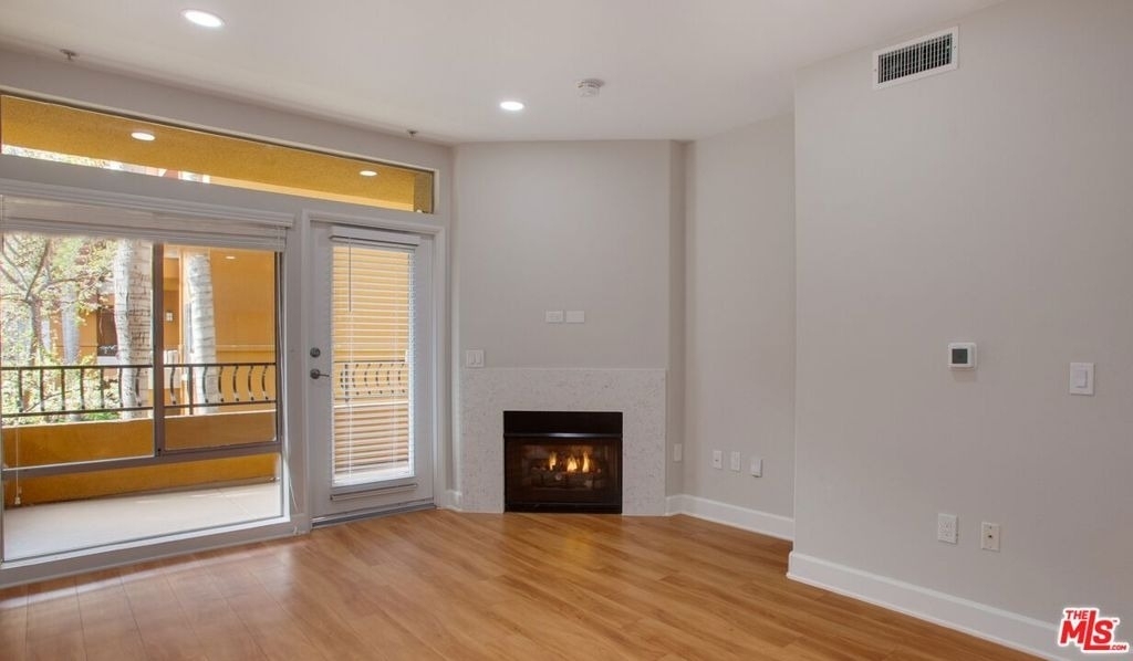 348 S Hauser Boulevard - Photo 2