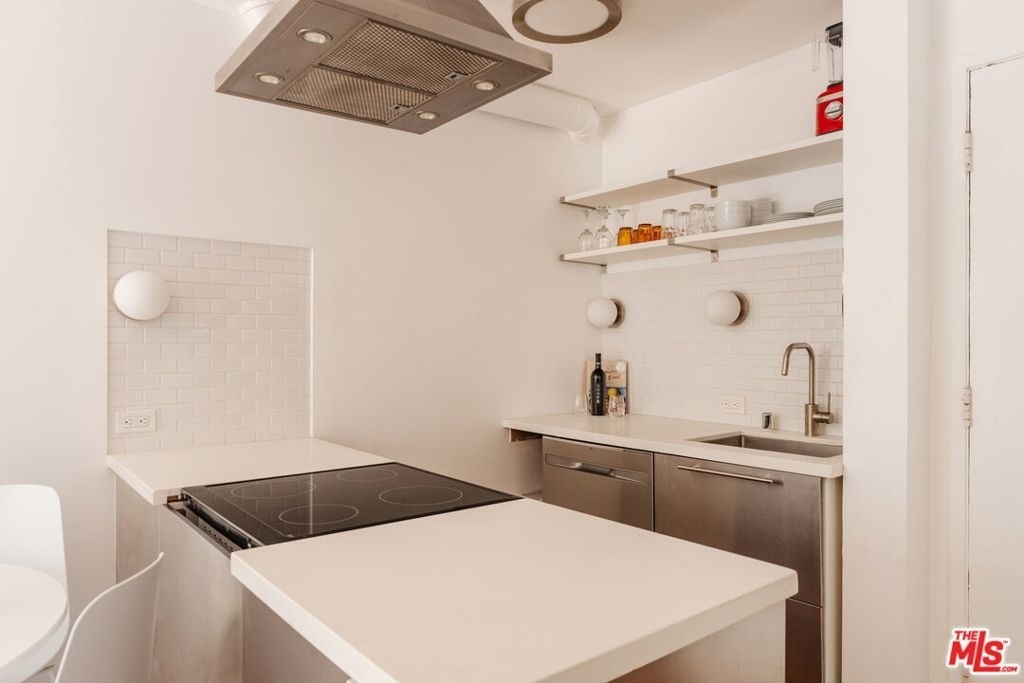 40 18th Avenue - Photo 11