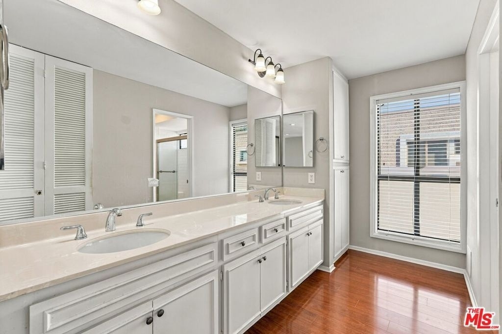 746 Portola Terrace - Photo 19