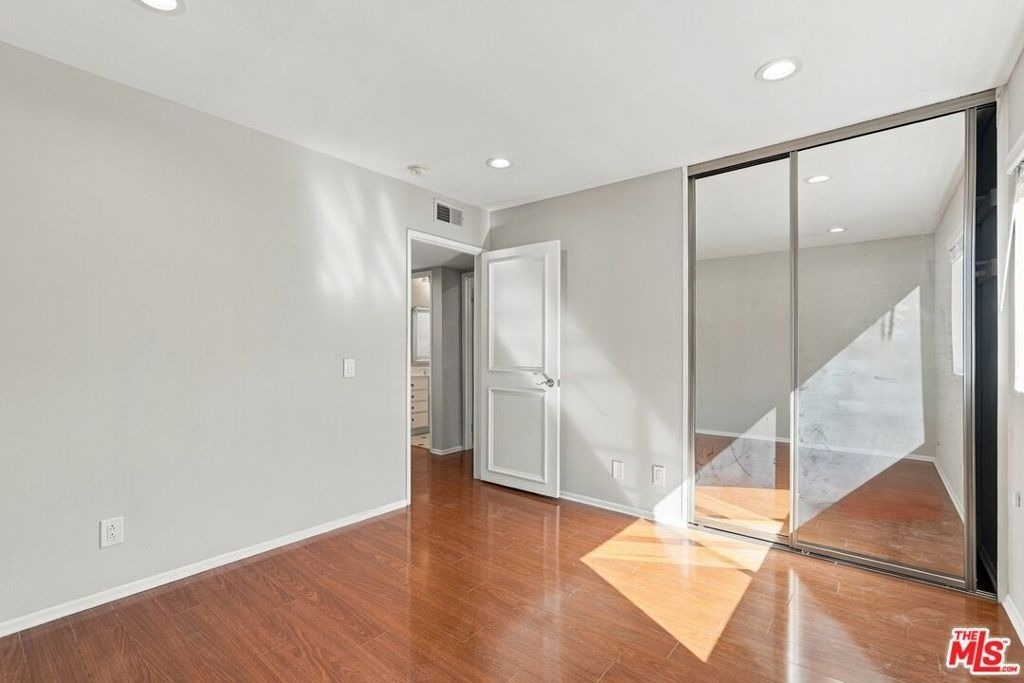 746 Portola Terrace - Photo 21