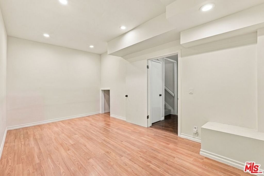 746 Portola Terrace - Photo 25