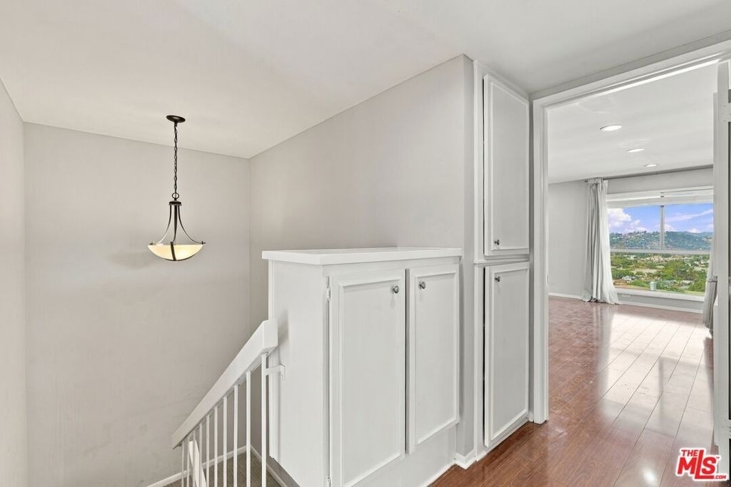 746 Portola Terrace - Photo 16