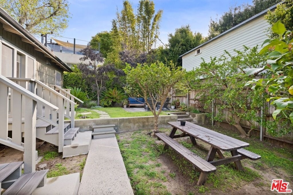 2609 1/4 3rd Street - Photo 11