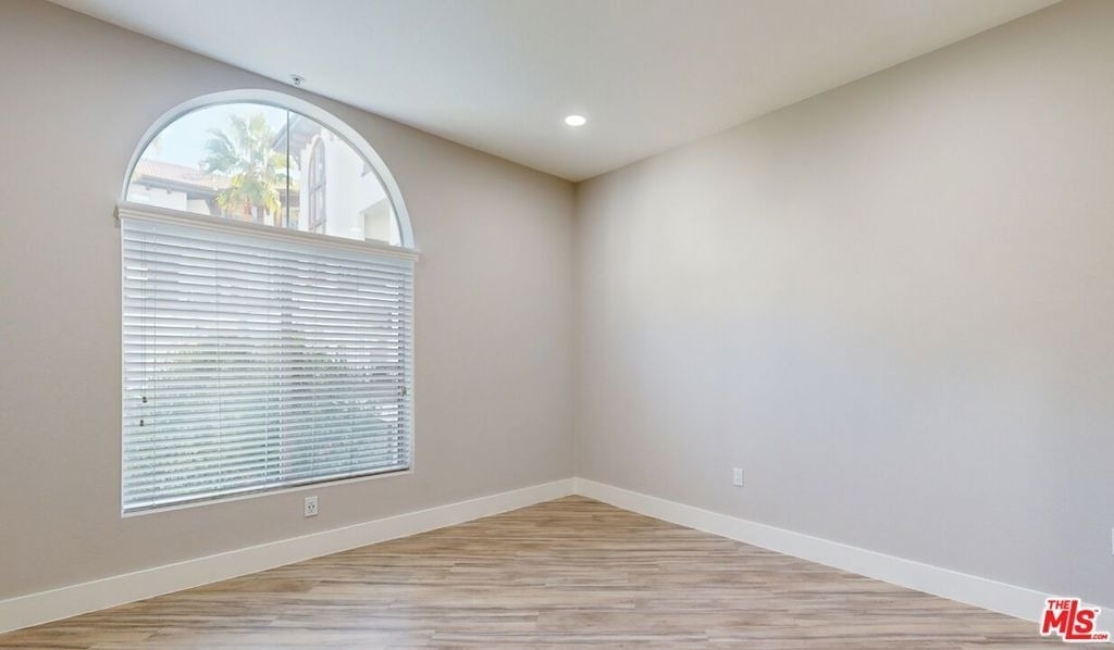6240 W 3rd Street - Photo 4