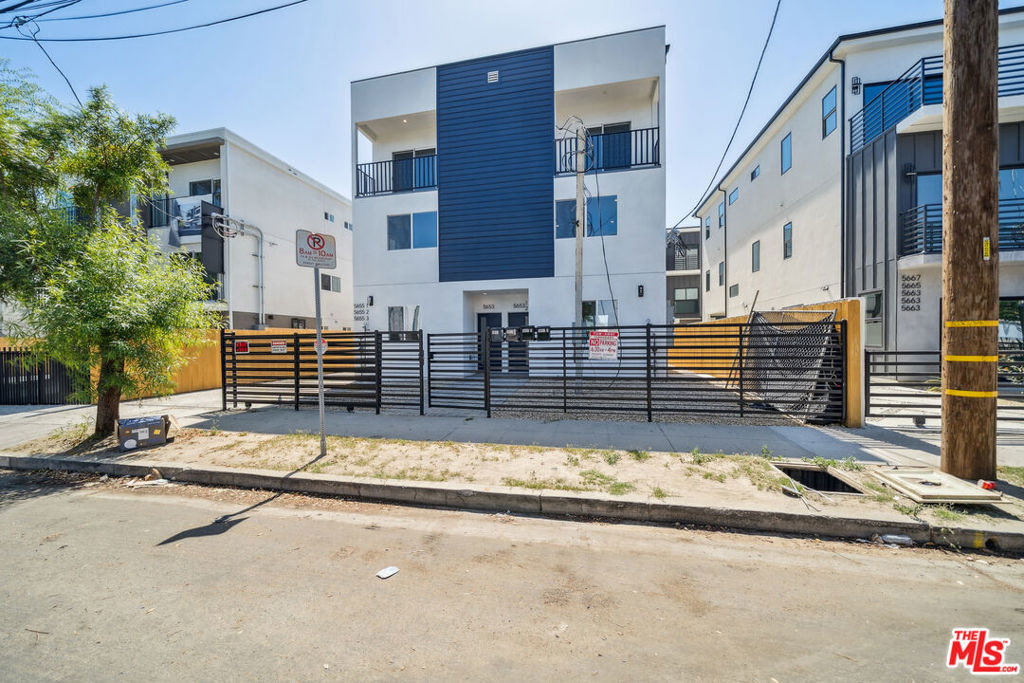 5655 Case Avenue - Photo 20