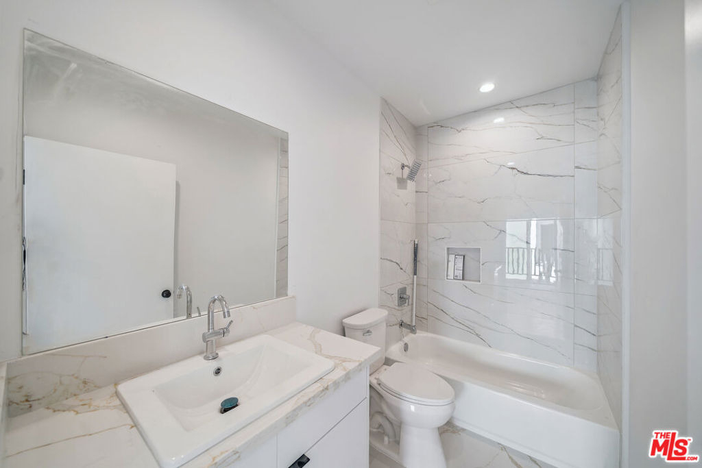 5655 Case Avenue - Photo 12