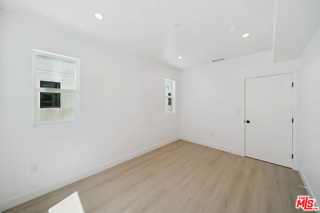5655 Case Avenue - Photo 16