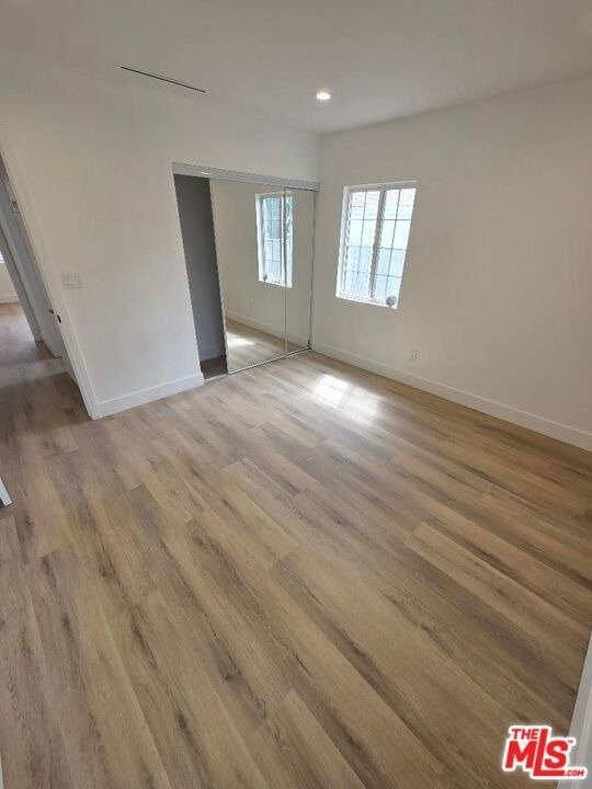 8519 Yolanda Avenue - Photo 9