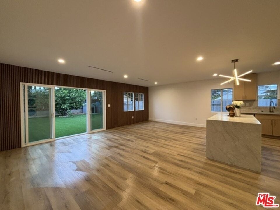 8519 Yolanda Avenue - Photo 22