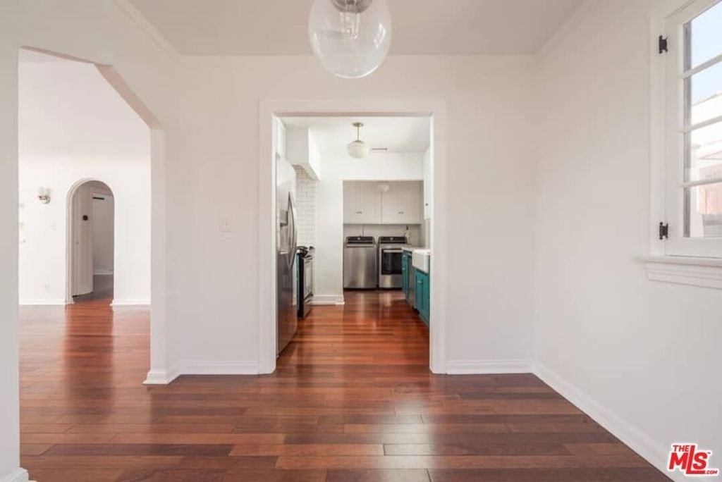 3402 Glenhurst Avenue - Photo 7