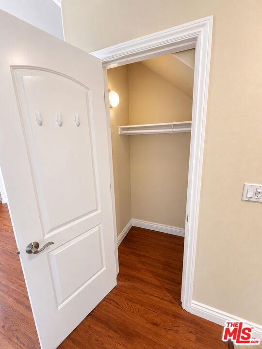 1101 East Avenue - Photo 7