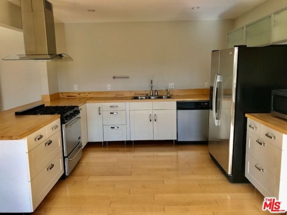 11901 Nebraska Avenue - Photo 6