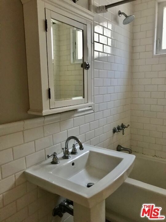 11901 Nebraska Avenue - Photo 9