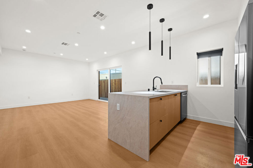 6210 Banner Avenue - Photo 5