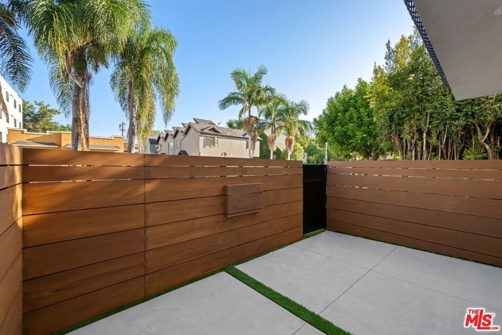 6212 Banner Avenue - Photo 2