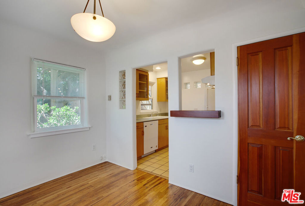 2534 7th Street - Photo 6