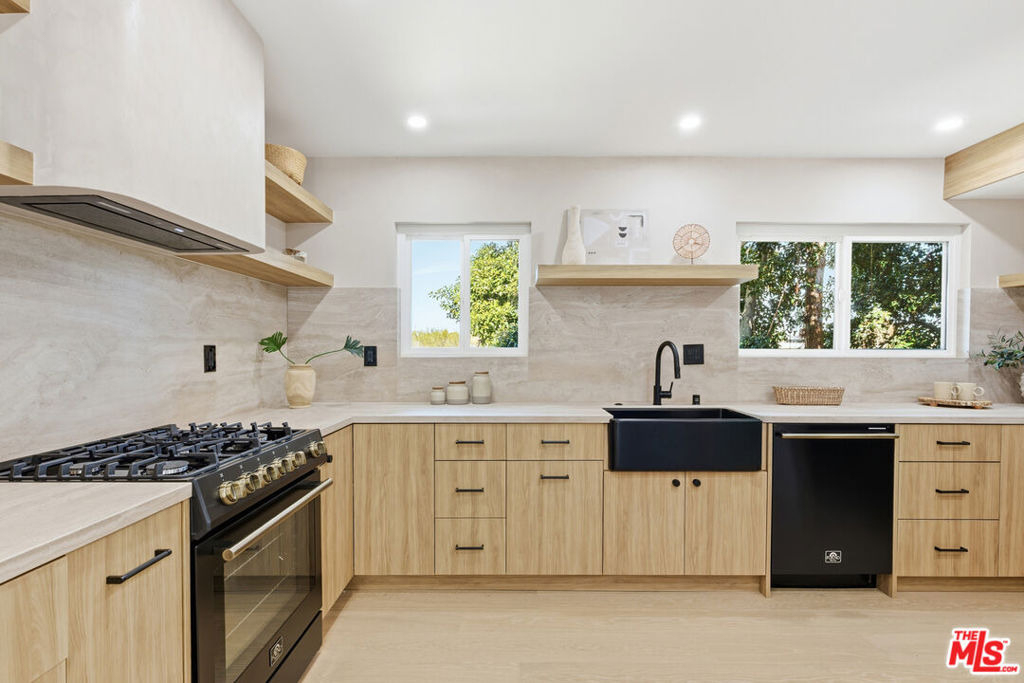 4738 La Villa Marina - Photo 9