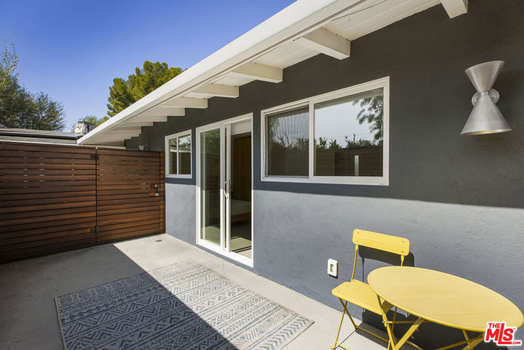 907 Alegre Place - Photo 58