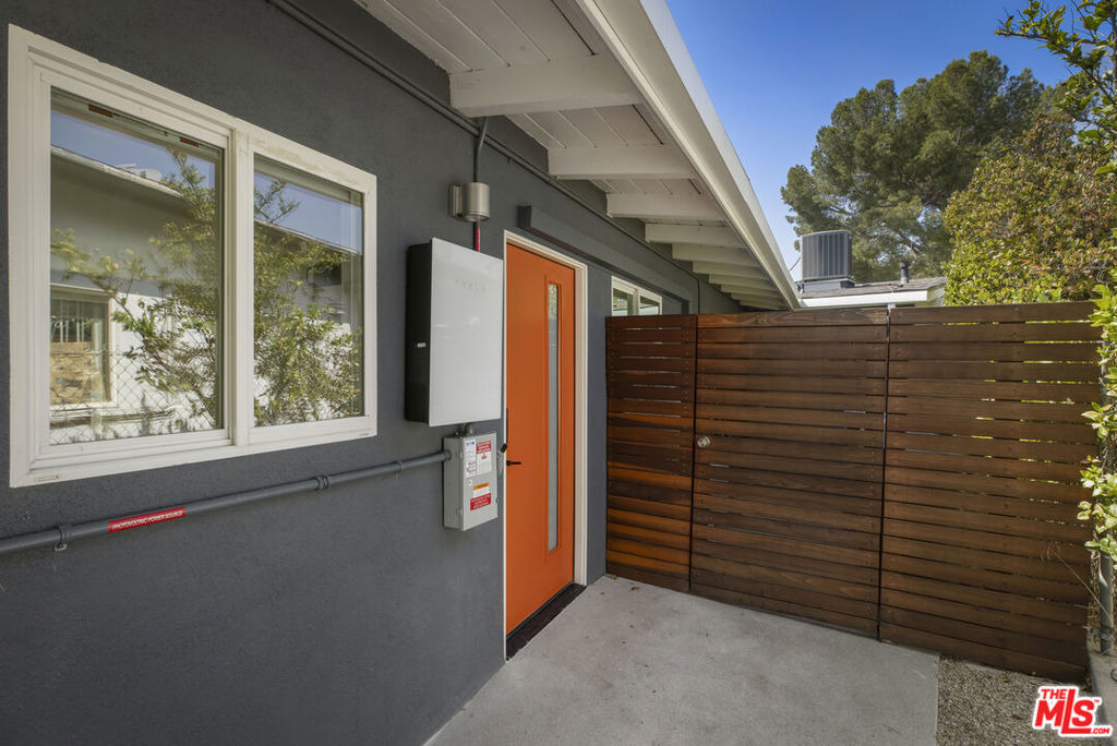 907 Alegre Place - Photo 52