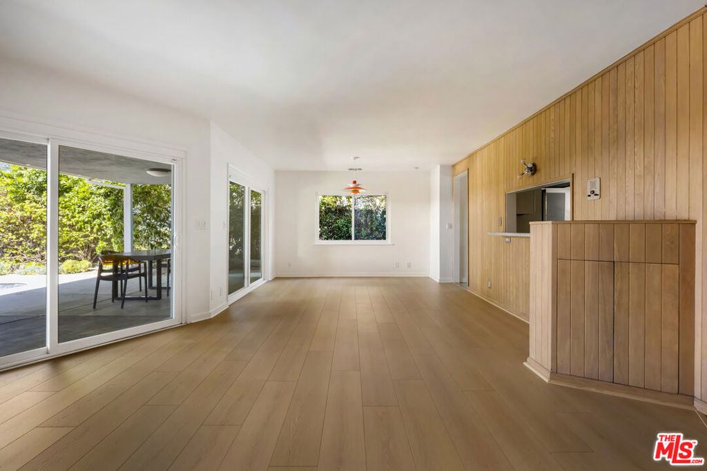 907 Alegre Place - Photo 18