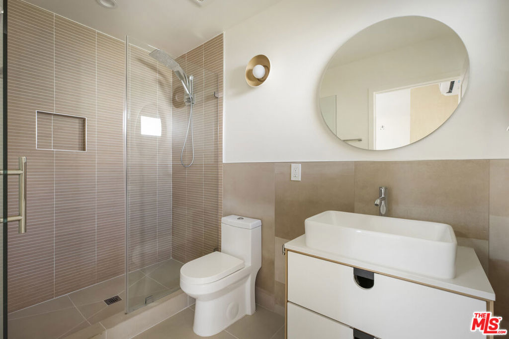 907 Alegre Place - Photo 63