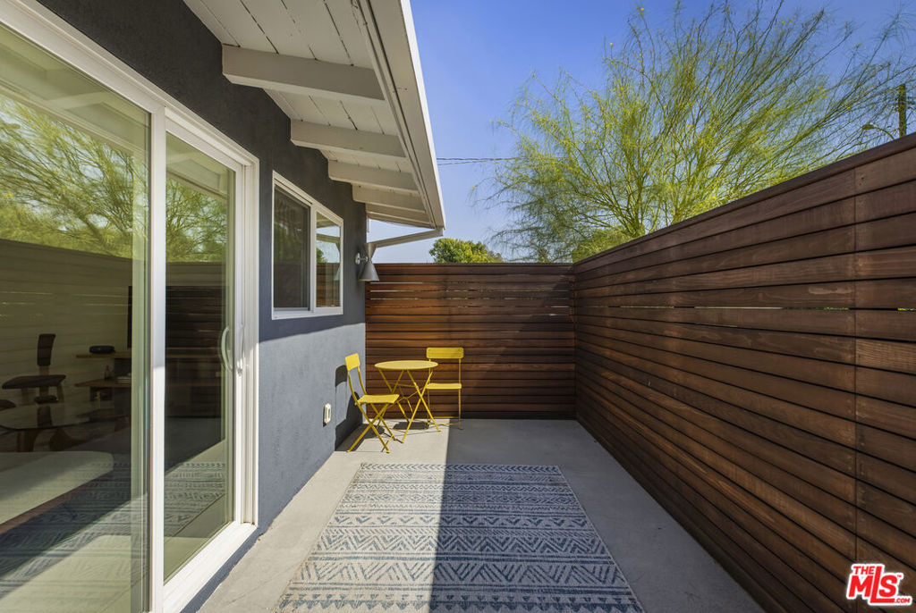 907 Alegre Place - Photo 57