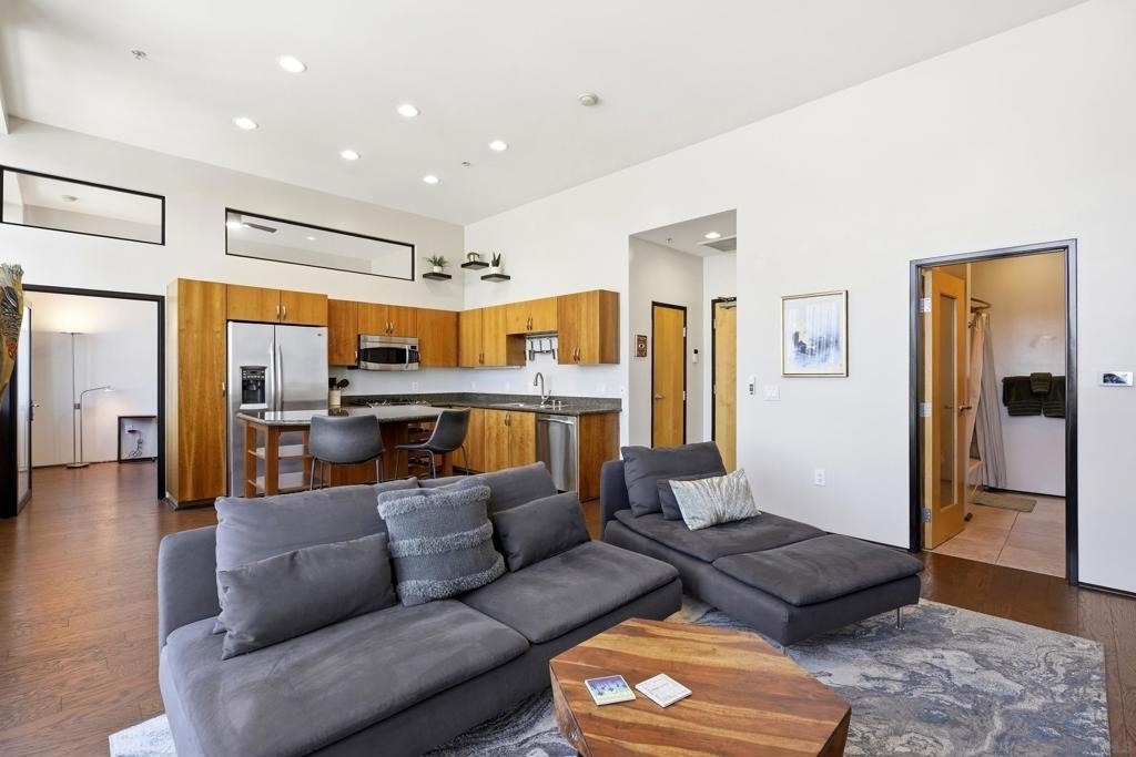 1551 4th Ave - Photo 3