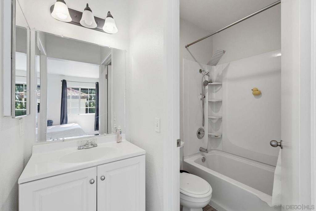770 Eastshore Terrace - Photo 7