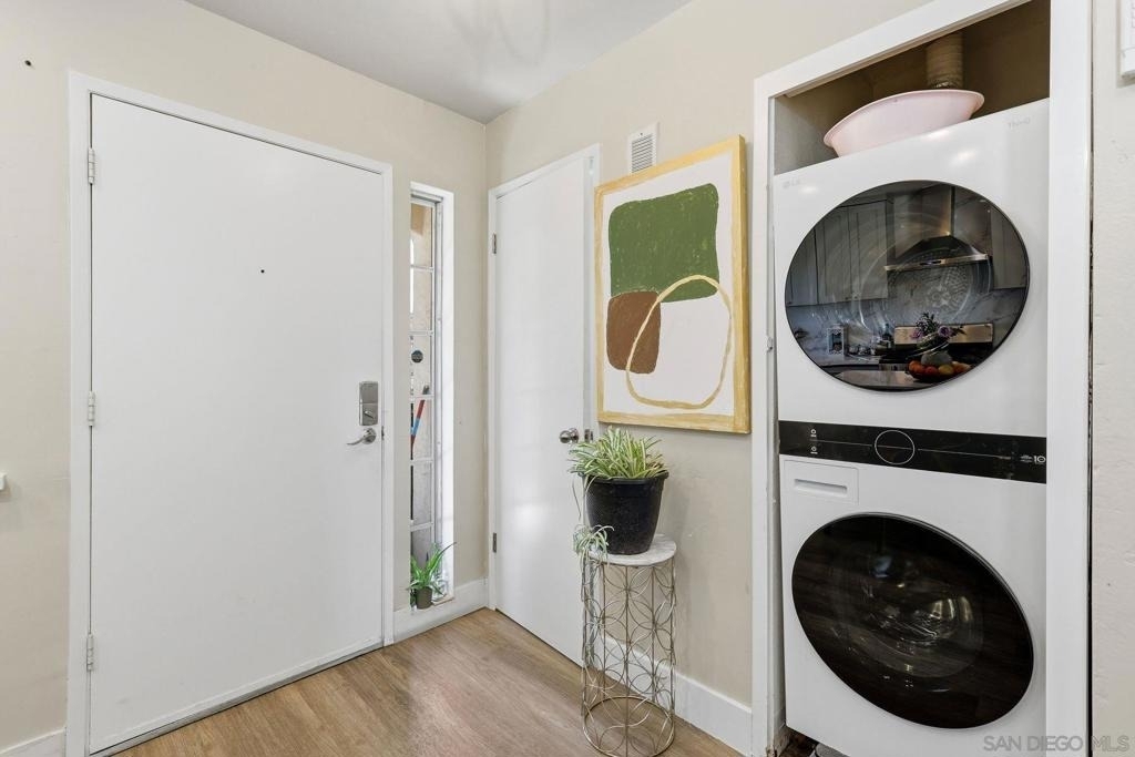 770 Eastshore Terrace - Photo 28