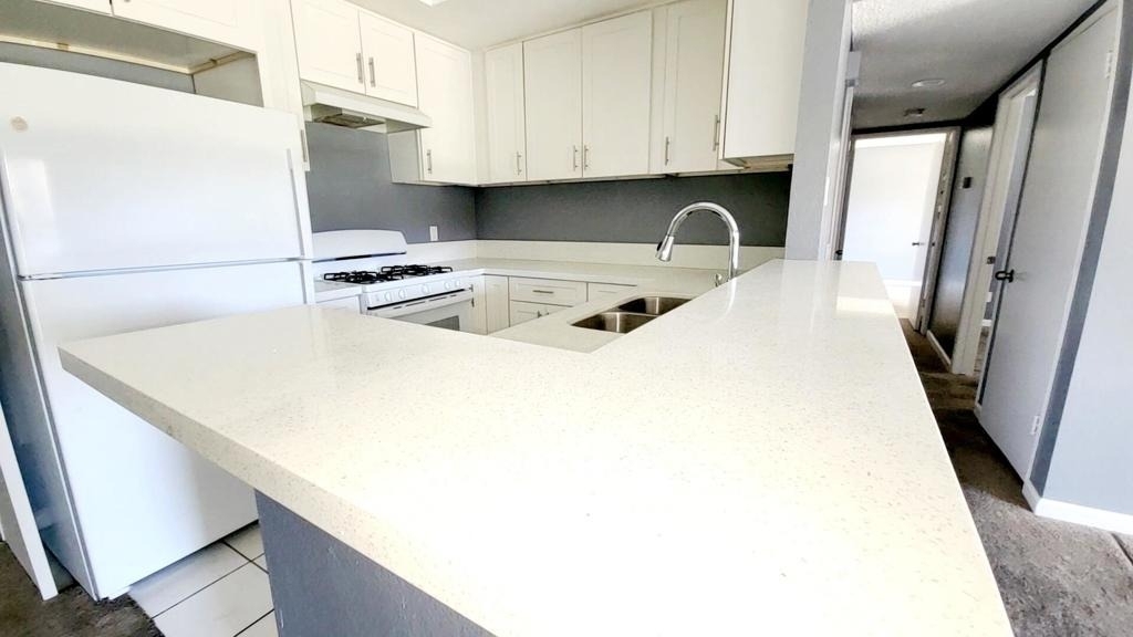 31200 Landau Boulevard - Photo 5