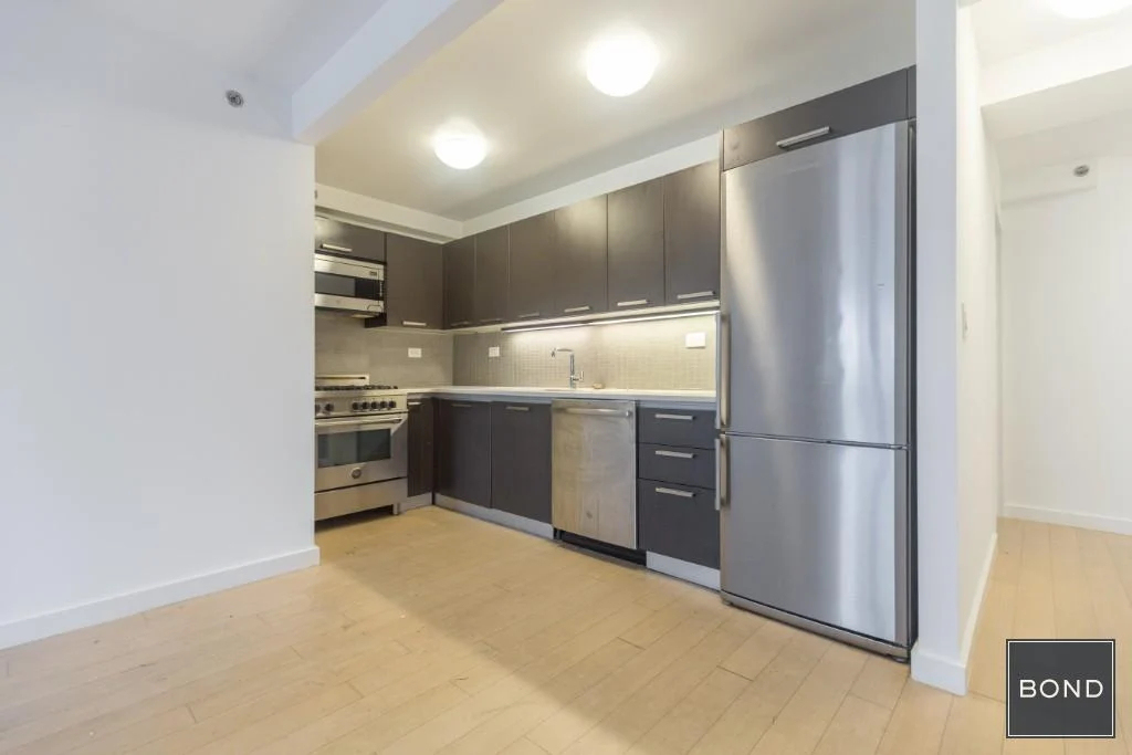 222 East 39th Street - Photo 7