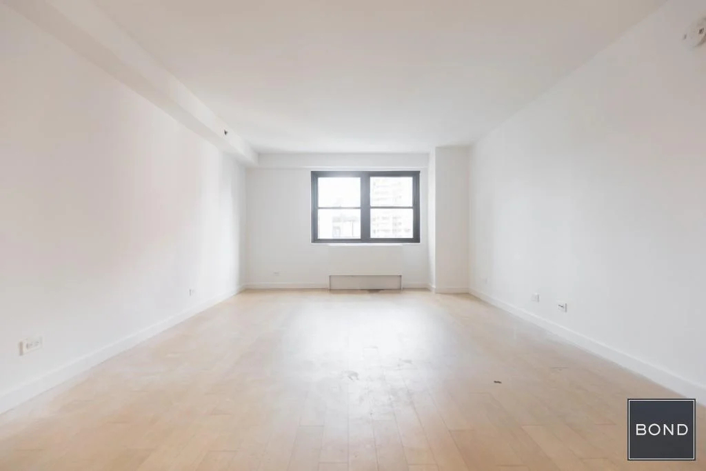 222 East 39th Street - Photo 8