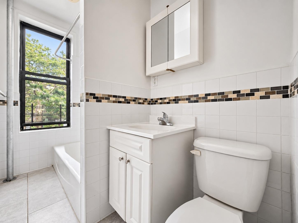 974 45th Street - Photo 4