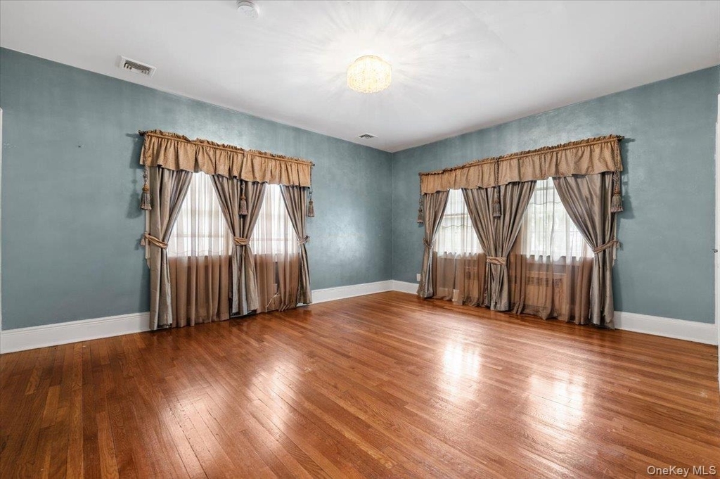 363 Oak Avenue - Photo 12