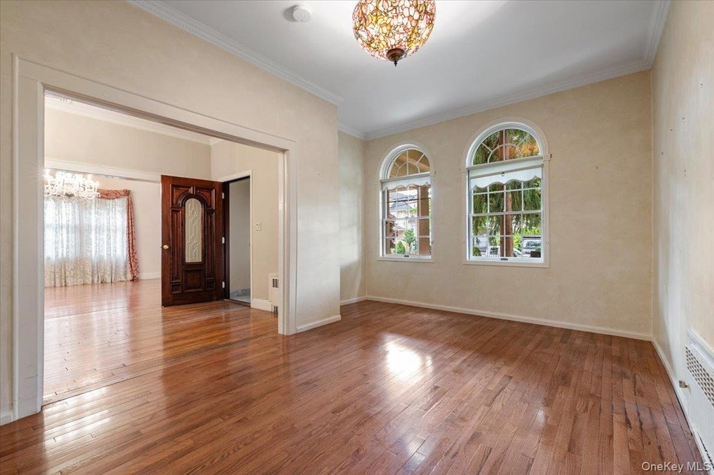 363 Oak Avenue - Photo 3