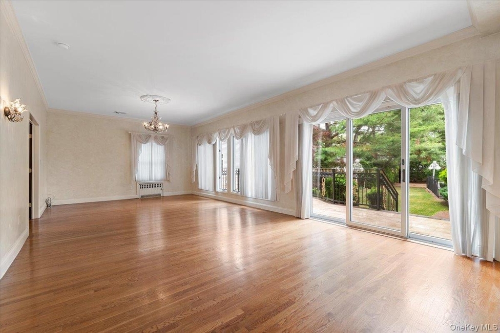 363 Oak Avenue - Photo 6