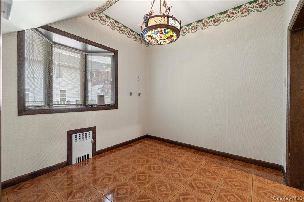 363 Oak Avenue - Photo 9