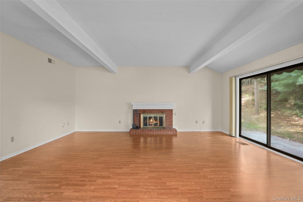 205 Heritage Hills - Photo 5