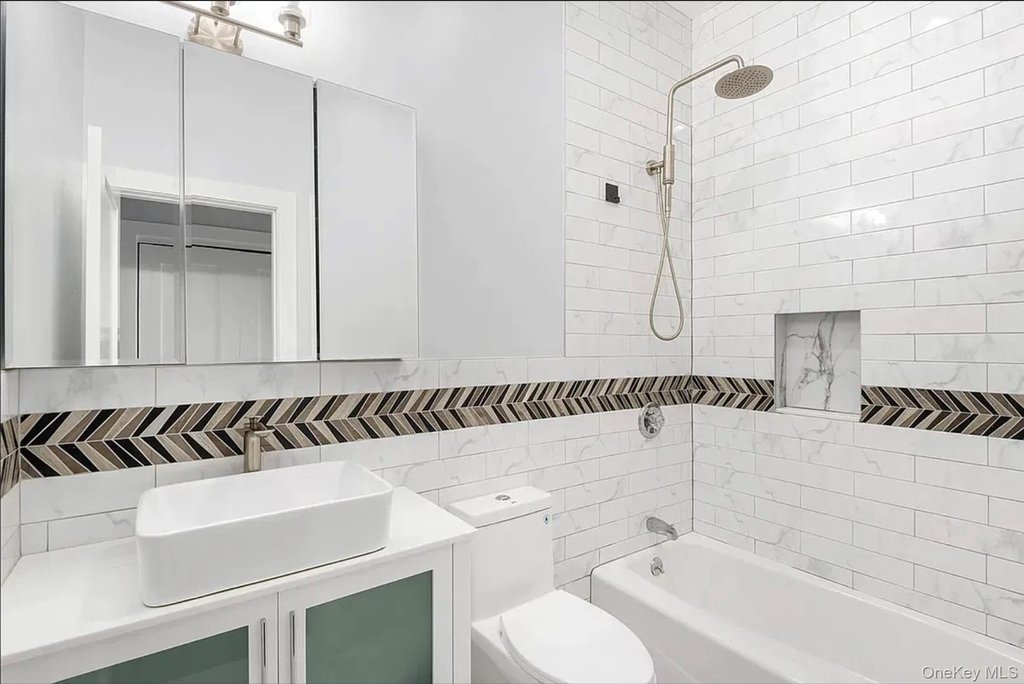 1873 Harman Street - Photo 6