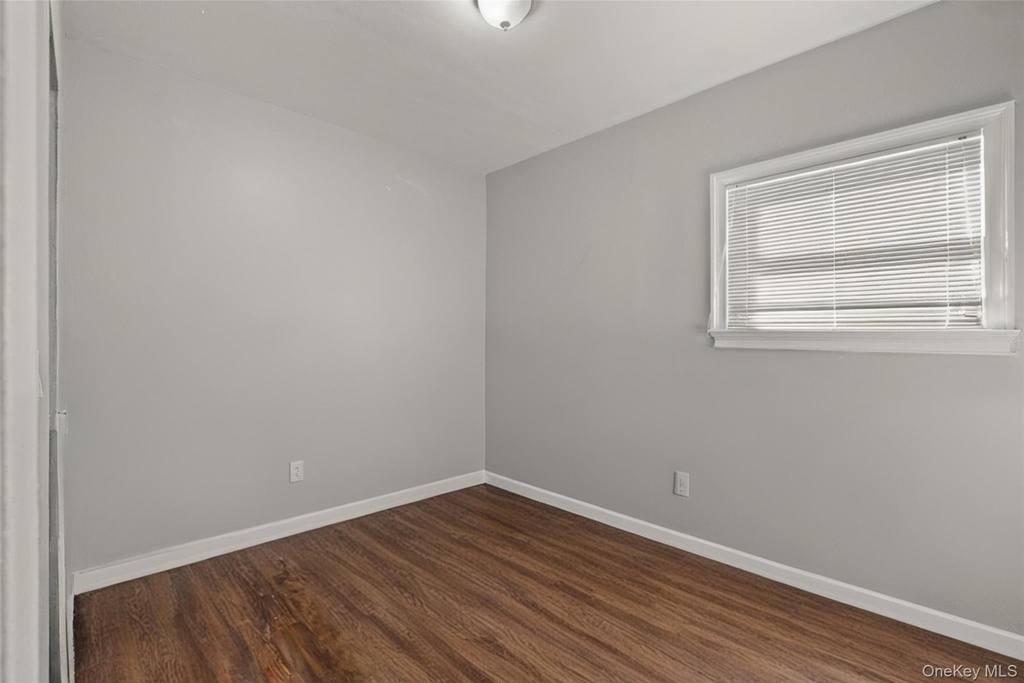 46 Garden City Street - Photo 8