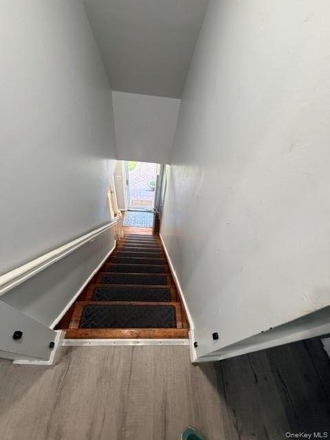 168 Walton Avenue - Photo 4