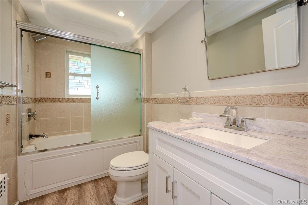 146 Saint Marks Place - Photo 12