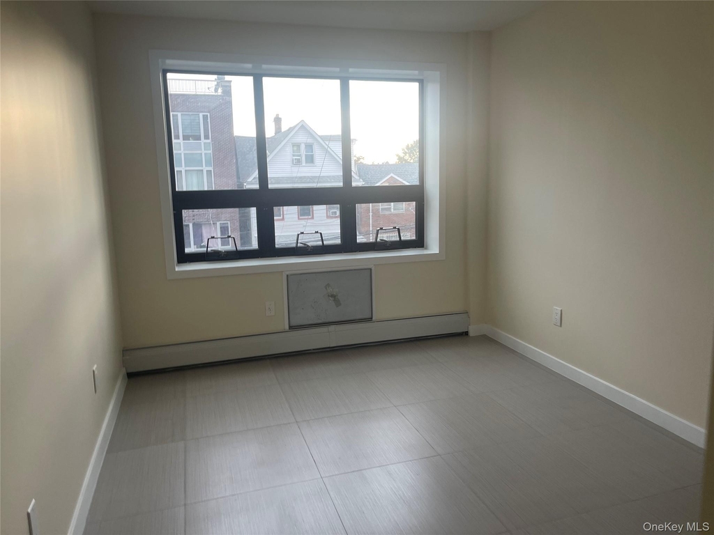 40-47 97 Street - Photo 1